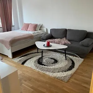 Apartment A Charming Central One Apartment., Malmo